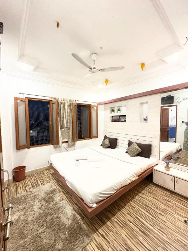 Sajjan Villa image 10